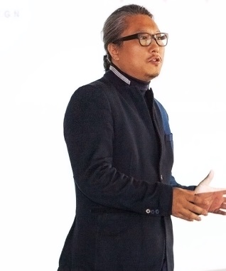 강사 사진